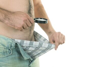 Erkak o'z jinsiy olatini kattalashtirmoqchi bo'lib qaraydi